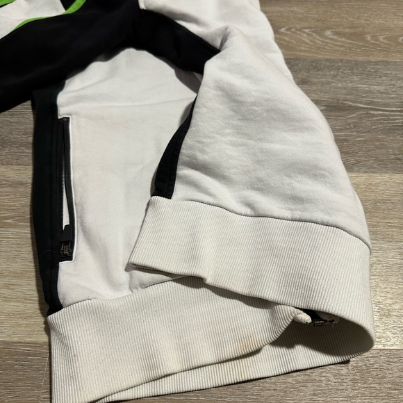 Lamborghini Automobili White and Black Jacket with Green Accents - Picture 5 of 5